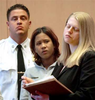 Amber Abreu at court arraignment, 24 January 2007