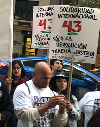 Ayotzinapa quinto aniversario marcha nyc left
floating picture