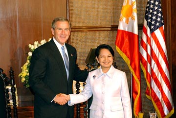 Bush and Arroyo, 18.10.03