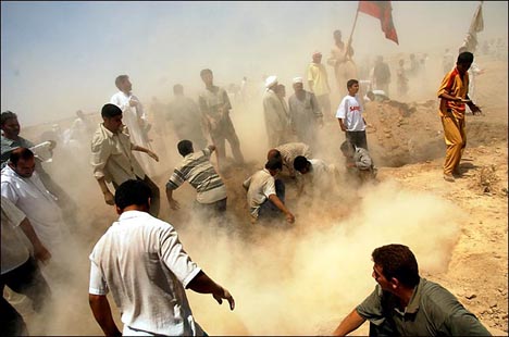 Falluja burial, 7 July 2003