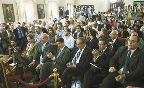 Capitalists of Honduras hold an emergency meeting to ratify their support for coup leader Micheletti, 20 July.