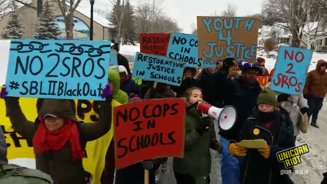 Minneapolis students demonstrate the day before
                Superbowl 2018 for cops out of the schools. (Photo:
                Unicorn Riot)