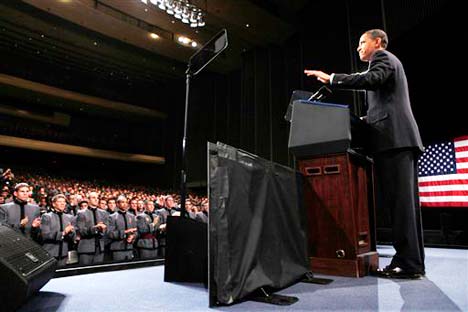 Imperialist commander in chief Barack Obama announces escalation of war on Afghanistan at West Point military academy, December 1. (Photo: Charles Dharapak/AP)