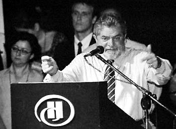Lula no convite com sindicalistas 11.02